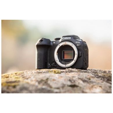 Цифровий фотоапарат Canon EOS R7 body + адаптер EF-RF (5137C018)