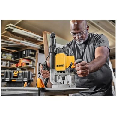 Фрезер DeWALT 9000 - 22000 об/хв, цанговий патрон 12 мм, кейс TSTAK (DWE625KT)