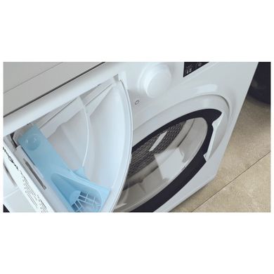 Пральна машина Whirlpool WRBSS6215WUA